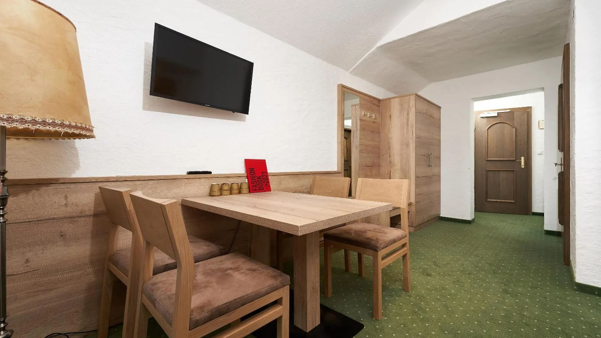 Hotel Am Hof Solden 3*,  Austria